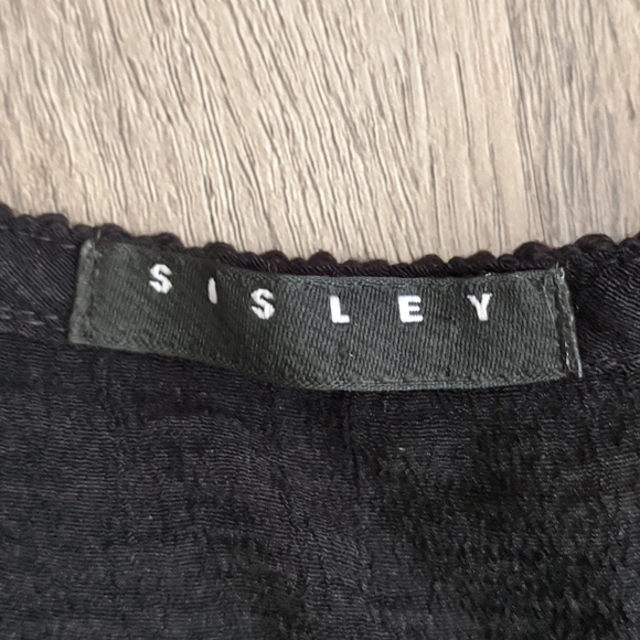 Sisley Black Gold Pleated Back Sleeveless Blouse S - Picture 4 of 6